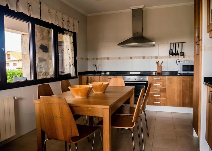 Casa Charo Con Espectaculares Vistas Al Mar Cuchia